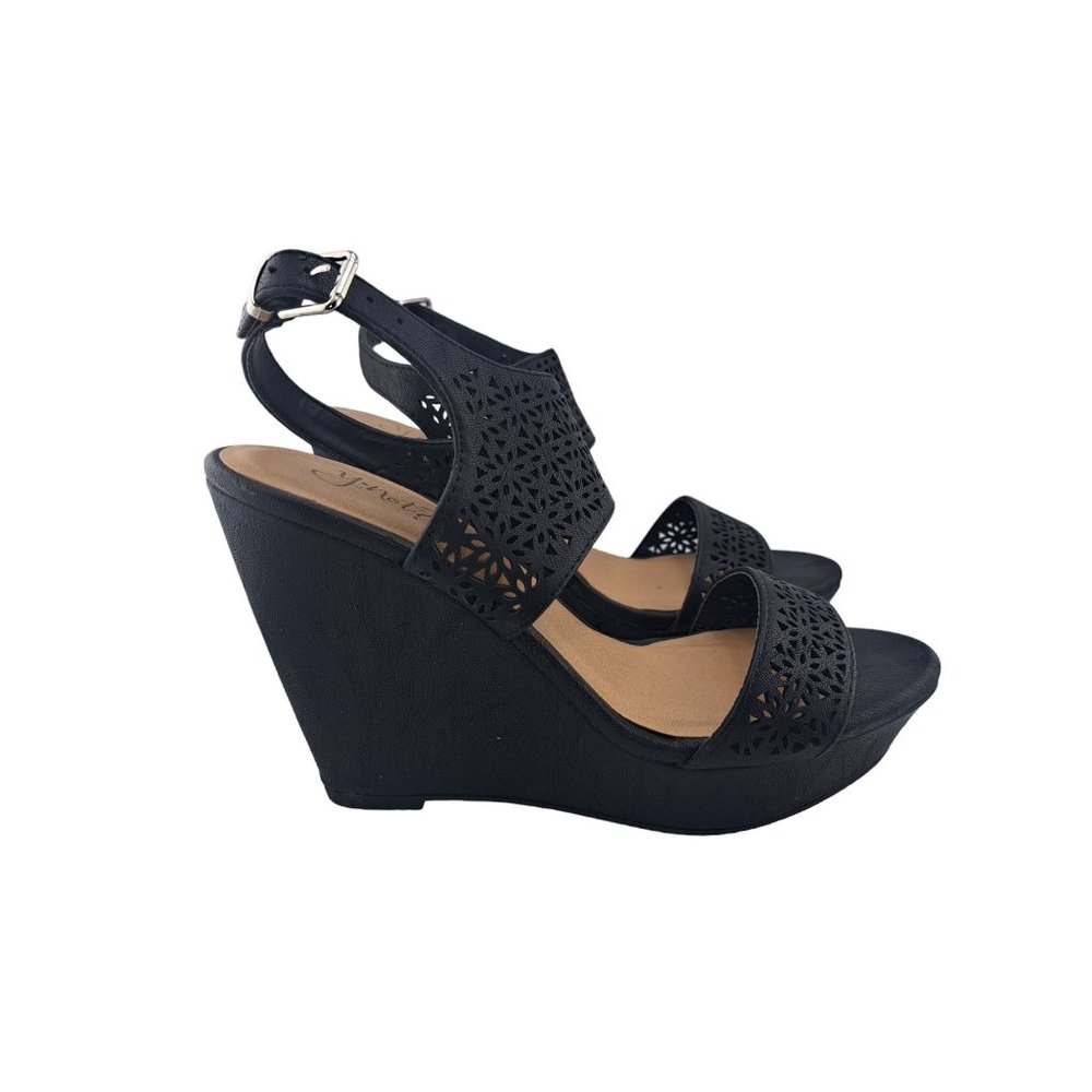 90's Y-Not? 7M Black Kobo Sandel Wedges Shoes
